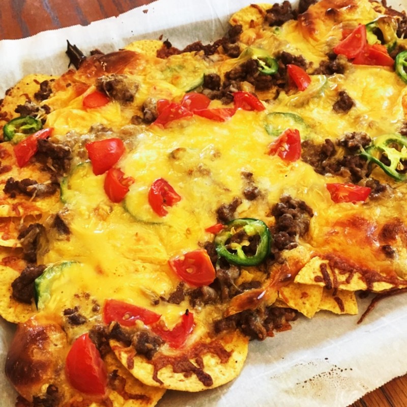 牛肉たっぷりのエンチラーダナチョスのレシピ