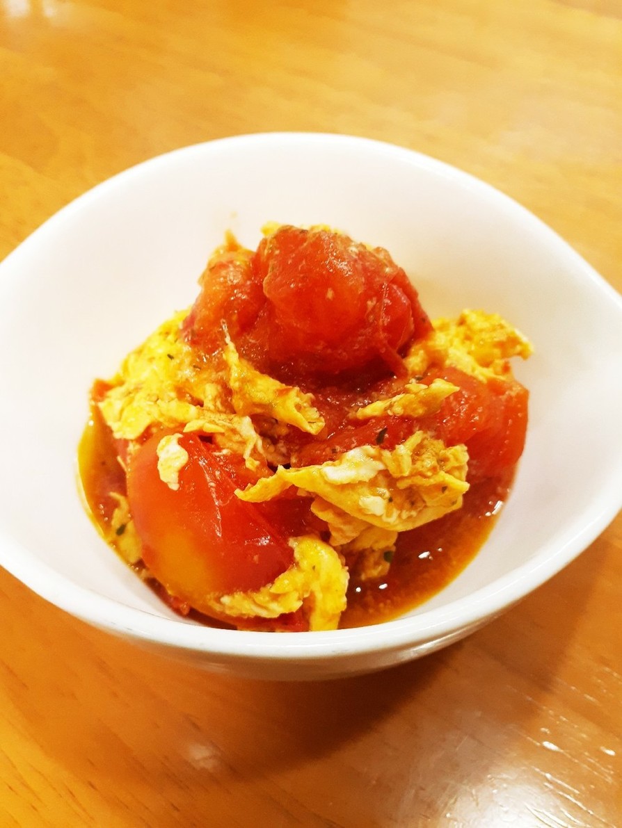 完熟トマトと玉子のオイスターソース炒めの画像