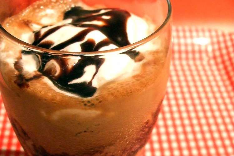 おうちがスタバ 簡単チョコフラペチーノ レシピ 作り方 By Melo クックパッド 簡単おいしいみんなのレシピが357万品