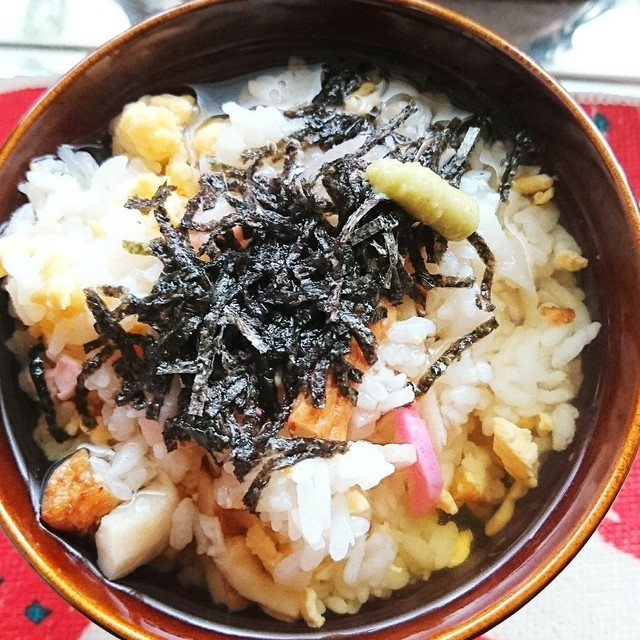残ったちらし寿司はお茶漬けにしよう レシピ 作り方 By Michi 630 クックパッド 簡単おいしいみんなのレシピが377万品