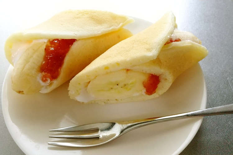そのまんまバナナホットケーキロール レシピ 作り方 By 文さん料理 クックパッド 簡単おいしいみんなのレシピが351万品
