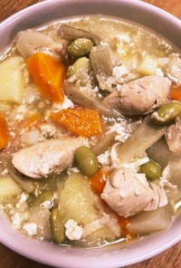 鶏ササミと枝豆のタップリ野菜ミルクスープ