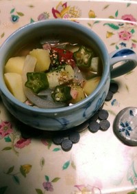 夏野菜タップリ洋風スープ(^q^)☺⛄☕