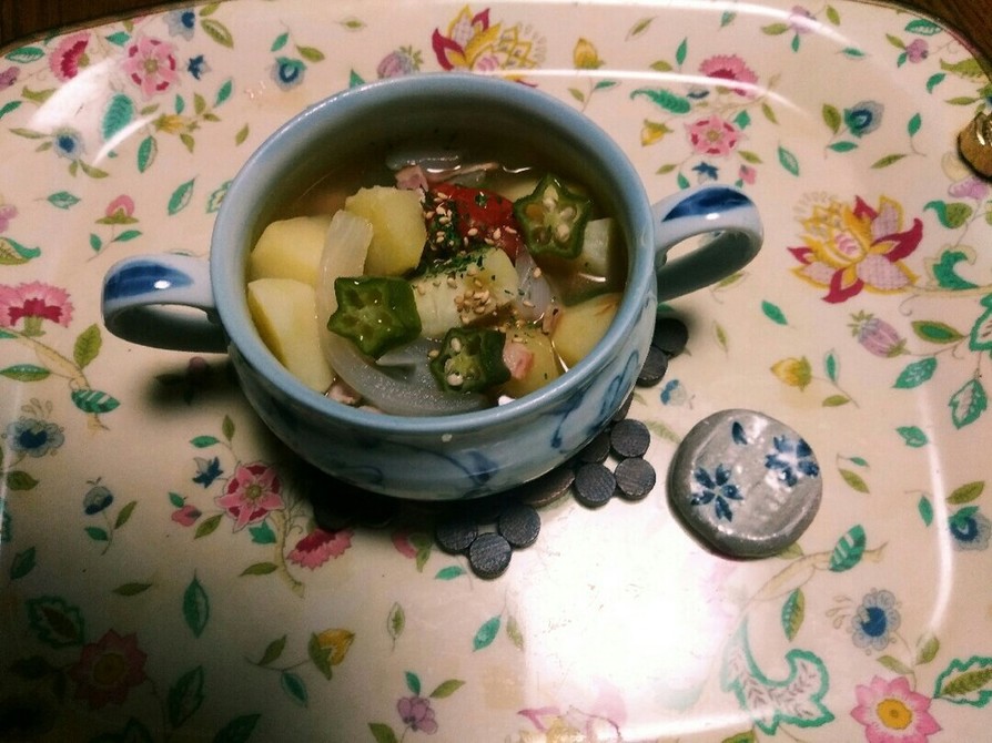夏野菜タップリ洋風スープ(^q^)☺⛄☕の画像
