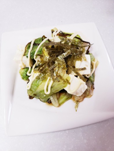 豆腐とレタスの塩昆布サラダの写真