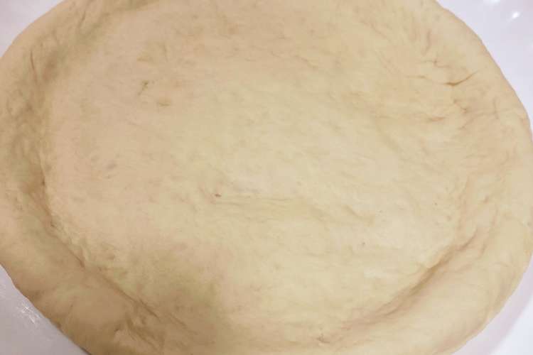 発酵なし めっちゃおいしい簡単ピザ生地 レシピ 作り方 By しゅんさや７７７ クックパッド 簡単おいしいみんなのレシピが356万品