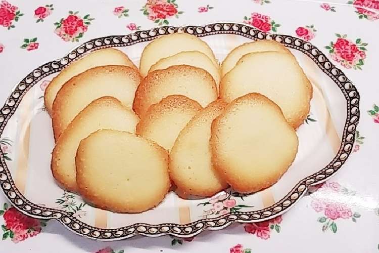 簡単 サックリ卵白ラングドシャクッキー レシピ 作り方 By にいにとツインズ クックパッド 簡単おいしいみんなのレシピが352万品