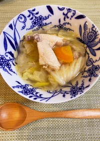 【圧力鍋】手羽先と野菜の中華風スープ