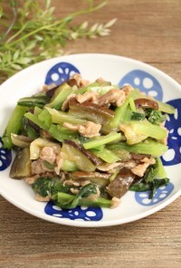 レンジで簡単！豚茄子小松菜の炒め物