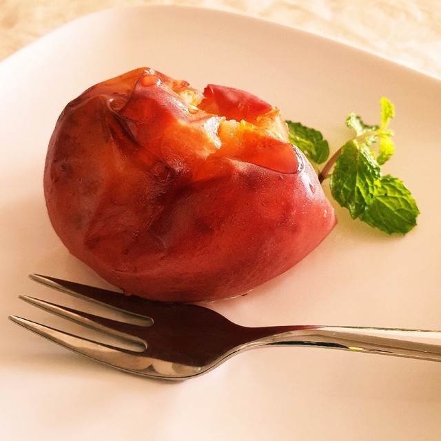 丸ごと 焼きりんご 砂糖不使用 レシピ 作り方 By はんてぃち クックパッド 簡単おいしいみんなのレシピが350万品