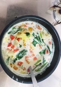 ②ほっこりする野菜と牛乳のスープ