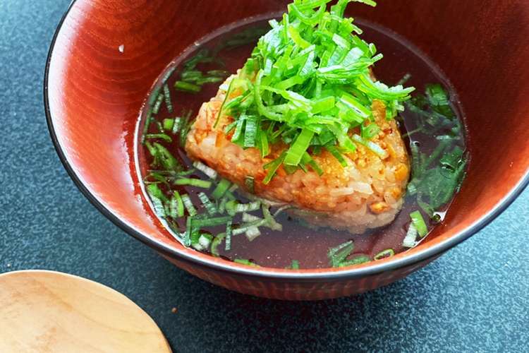 柿の種と梅昆布茶の出汁茶漬け レシピ 作り方 By 灰色らぶ クックパッド 簡単おいしいみんなのレシピが352万品