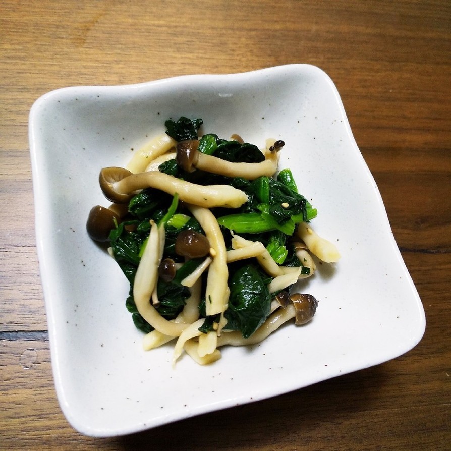 冷凍ほうれん草としめじの和え物 by ころコンロ 【クックパッド】 簡単おいしいみんなのレシピが391万品
