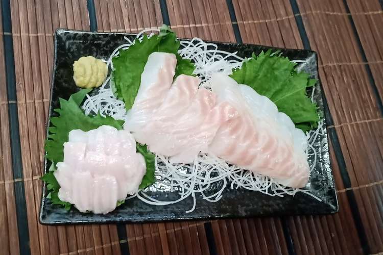 巨大ババガレイを堪能し尽くす 刺身や煮付 レシピ 作り方 By さくるど クックパッド 簡単おいしいみんなのレシピが359万品