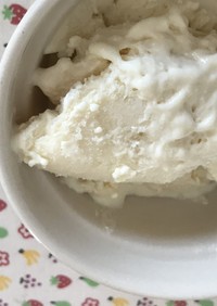 レアチーズ豆腐deアイス　