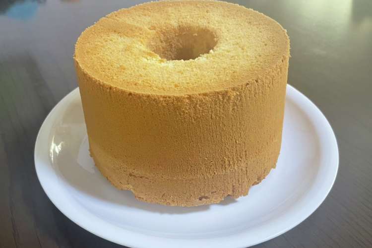トール17cmシフォンケーキ プレーン レシピ 作り方 By Kanary1102 クックパッド 簡単おいしいみんなのレシピが360万品