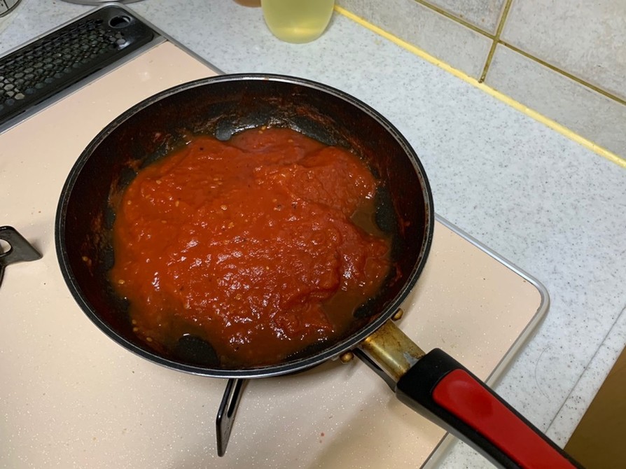 トマト缶で万能ピザソースを作ります。の画像