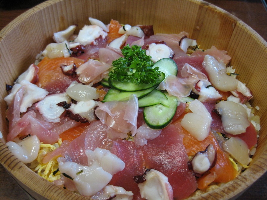 ☆おもてなしに☆海鮮チラシ寿司の画像