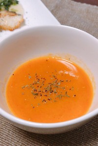 完熟トマトと玉ねぎの冷製スープ♡簡単