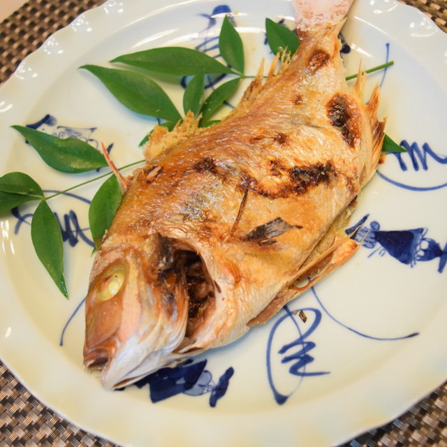 魚焼きグリルで手軽に 鯛の姿焼き レシピ 作り方 By Ukulele大好き クックパッド 簡単おいしいみんなのレシピが353万品