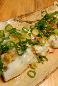 豆腐と海老と大葉の蒸し餃子