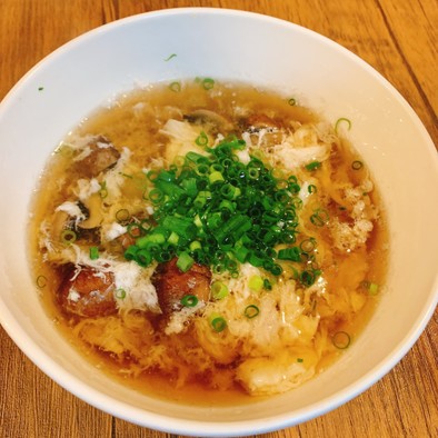 卵白とマッシュルームの滋養スープの写真
