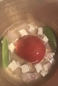 スナップエンドウのトマト煮