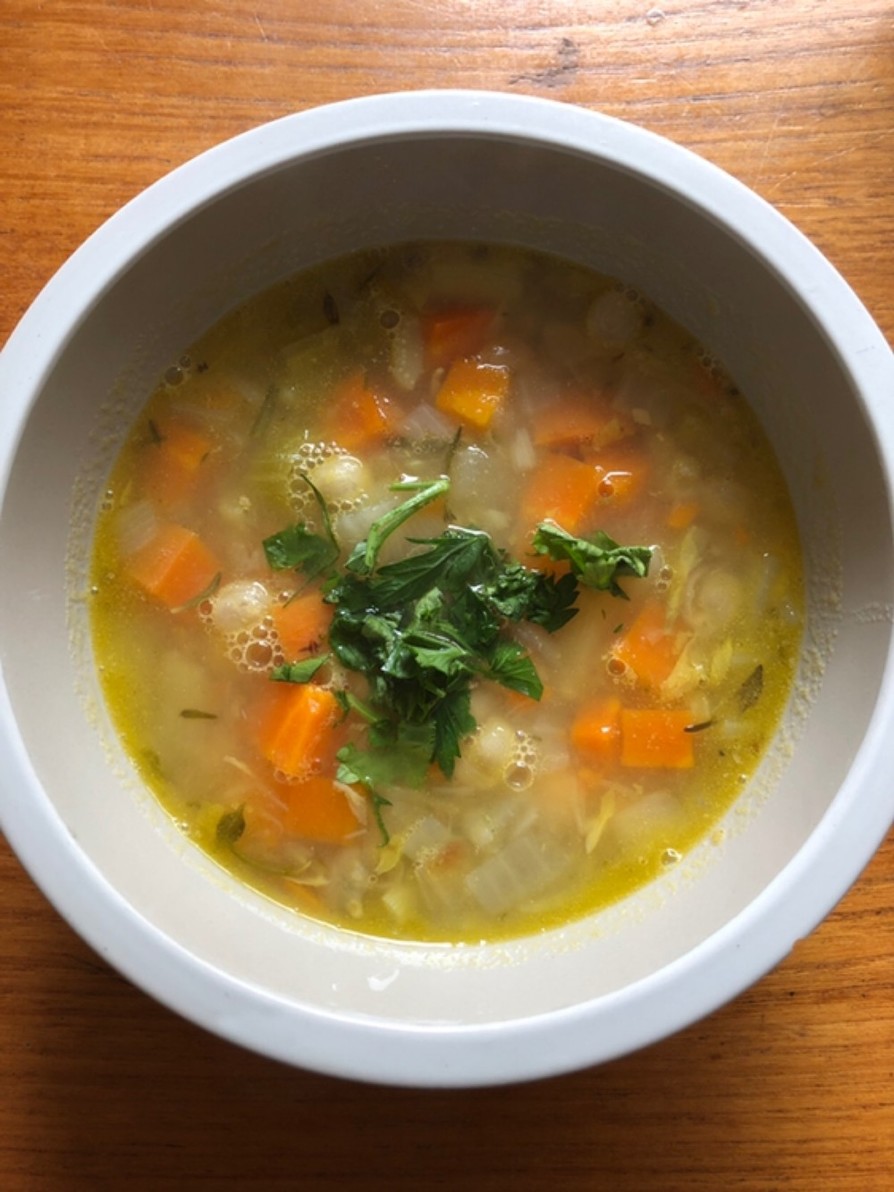 ひよこ豆のスープ　ギリシャ料理の画像
