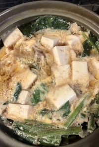 【簡単】小松菜と豚肉•とうふの卵とじ煮