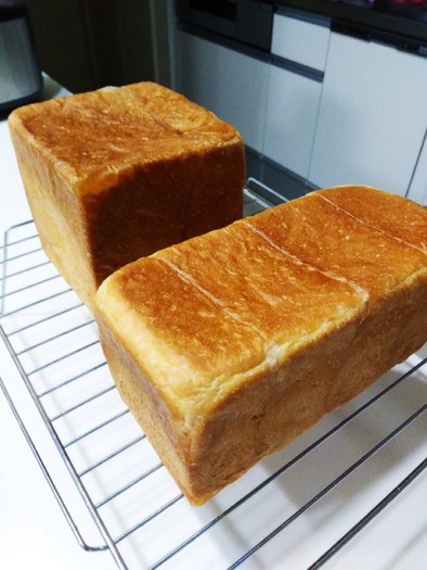 パネトーネマザーのサンドイッチ用食パンの写真