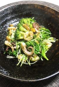 海鮮×ブロッコリーのオリーブオイル炒め