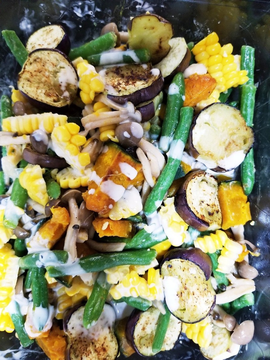 夏野菜とキノコのホットサラダの画像