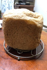 HBで全粒粉100%のパン
