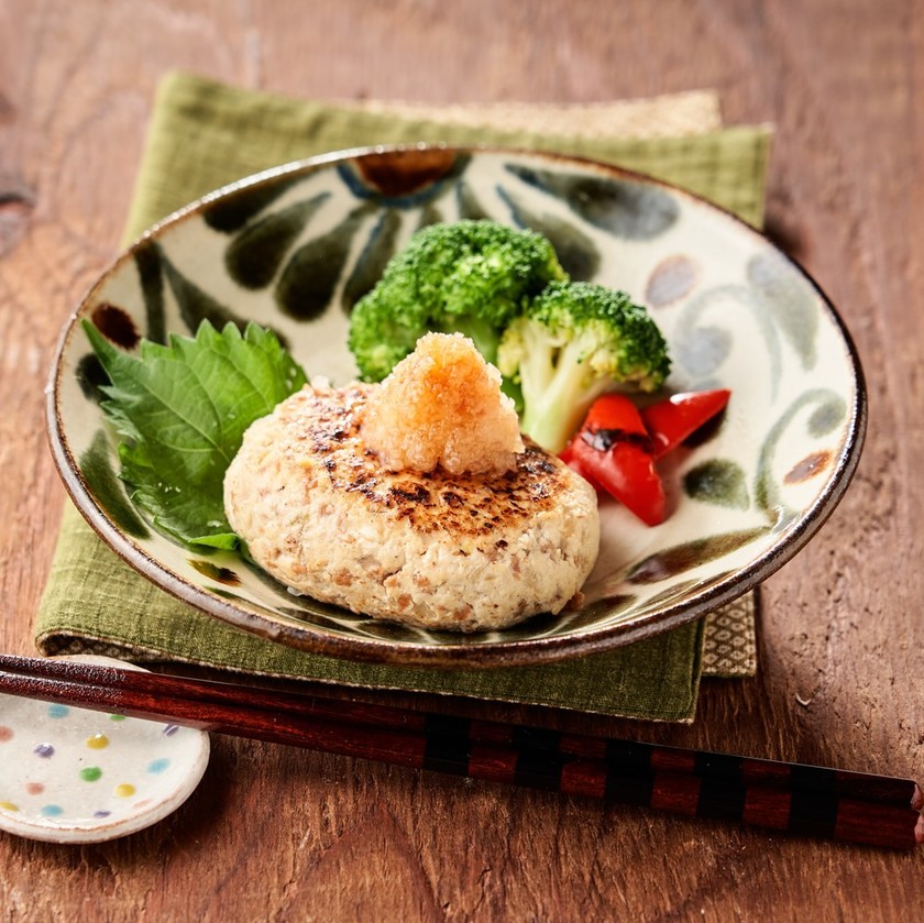 簡単ヘルシー☆大豆ミートの豆腐ハンバーグ