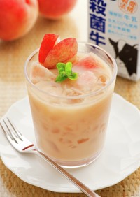 紅茶レシピ　桃・デザートミルクティー