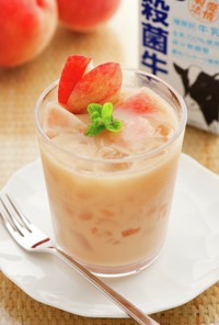 紅茶レシピ　桃・デザートミルクティー