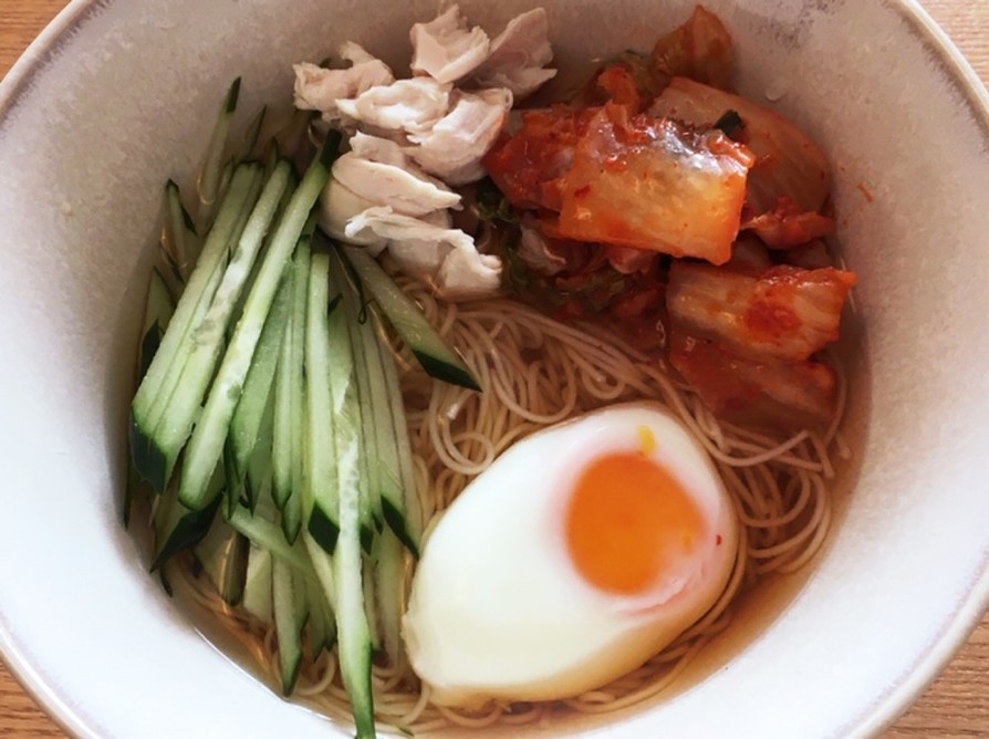 素麺で韓国風冷麺の画像