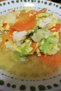 野菜スープ(ナンプラーとショウガ味)