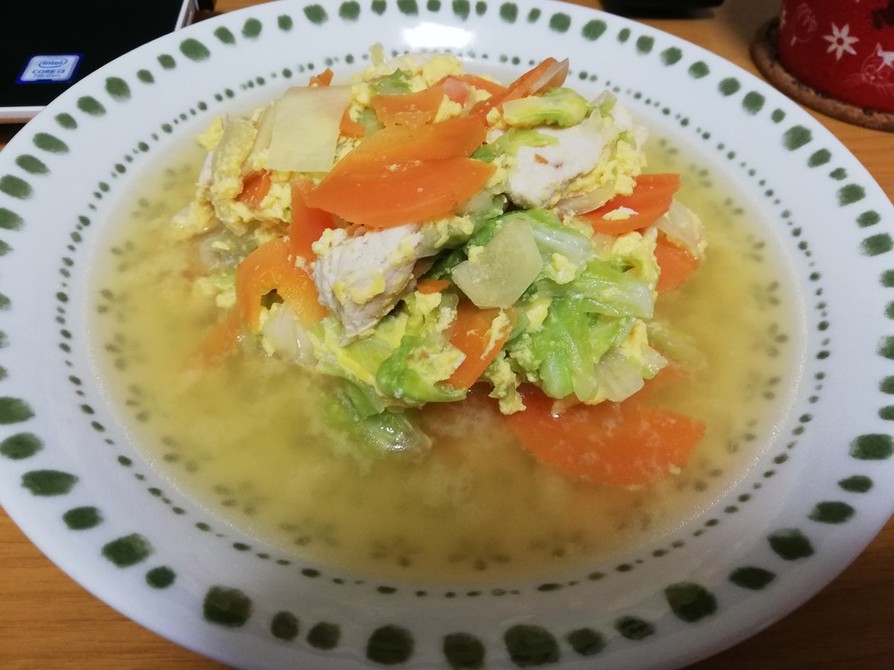 野菜スープ(ナンプラーとショウガ味)の画像