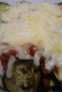ズッキーニとナスのトマトチーズ焼き