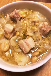 電気圧力鍋で作る大豆キャベツ豚肉のスープ