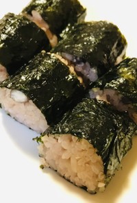 市販のお赤飯／おこわの味つけ海苔巻き