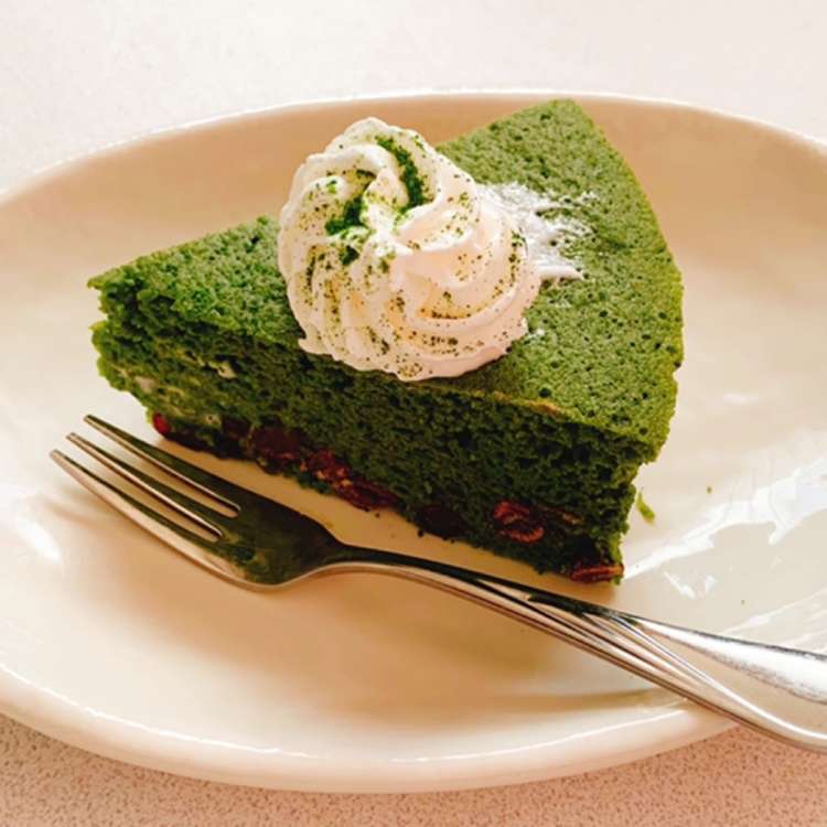 レンジで簡単おからパウダー小倉抹茶ケーキ