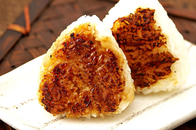 スモークトースターで 焼きおにぎり レシピ 作り方 By 小泉成器 公式 クックパッド 簡単おいしいみんなのレシピが360万品