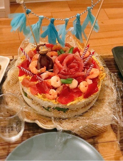 誕生日やひな祭り。ちらし寿司ケーキの写真