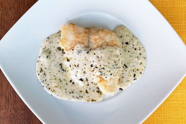 白身魚 バサ ガーリックハーブソース レシピ 作り方 By Dalimix クックパッド 簡単おいしいみんなのレシピが361万品