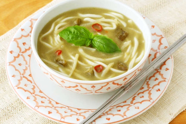 レトルトで簡単 グリーンカレーうどん レシピ 作り方 By マイサイズ クックパッド