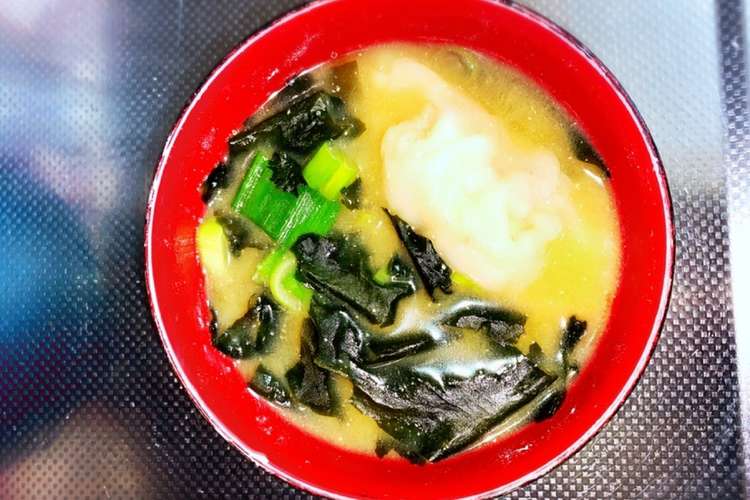 あたしんち再現料理 餃子の味噌汁 レシピ 作り方 By 赤津正宗 クックパッド 簡単おいしいみんなのレシピが374万品