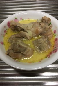 チキンフリカッセ（鶏肉のクリーム煮）