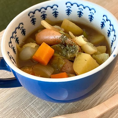 【超簡単！】野菜たっぷりカレースープ*+の写真